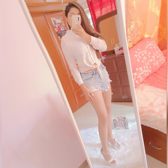 White Casual Shirt - Picture 2 of 8